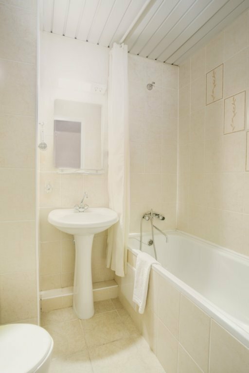 Фото Гостиница Урал Пермь-251 Гостиница Урал Пермь-251