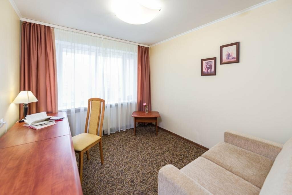 Фото Гостиница Урал Пермь-250 Гостиница Урал Пермь-250