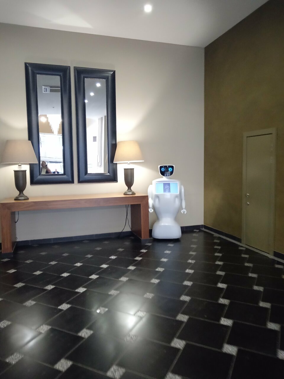 Фото Гостиница Урал Пермь-184 Гостиница Урал Пермь-184