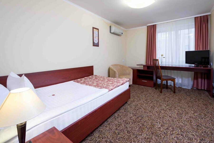 Фото Гостиница Урал Пермь Гостиница Урал Пермь