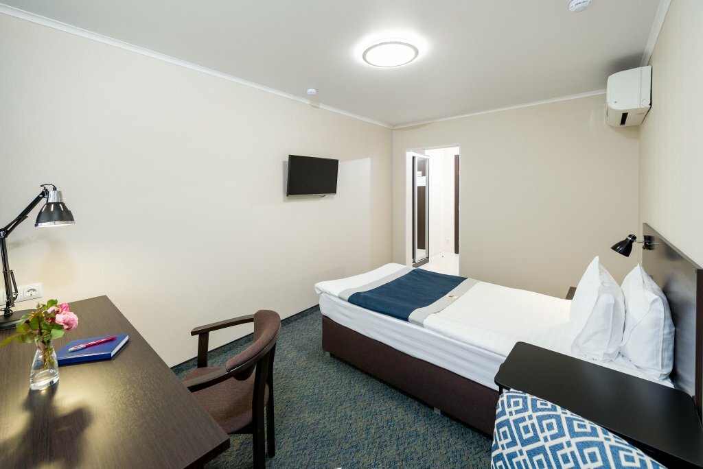 Фото Гостиница Урал Пермь-235 Гостиница Урал Пермь-235