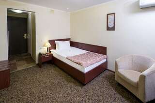 Фото Гостиница Урал Пермь Стандарт 1-местный 3 Гостиница Урал Пермь Стандарт 1-местный-3