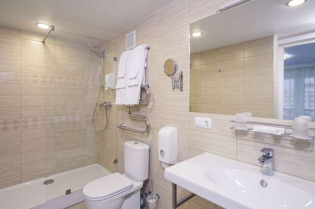 Фото Гостиница Урал Пермь-194 Гостиница Урал Пермь-194