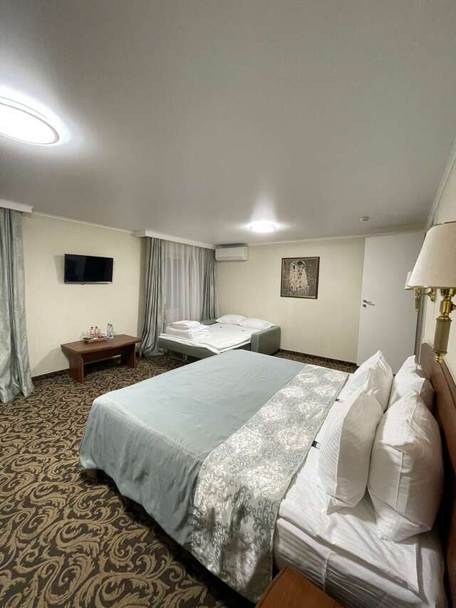 Фото Гостиница Урал Пермь-229 Гостиница Урал Пермь-229