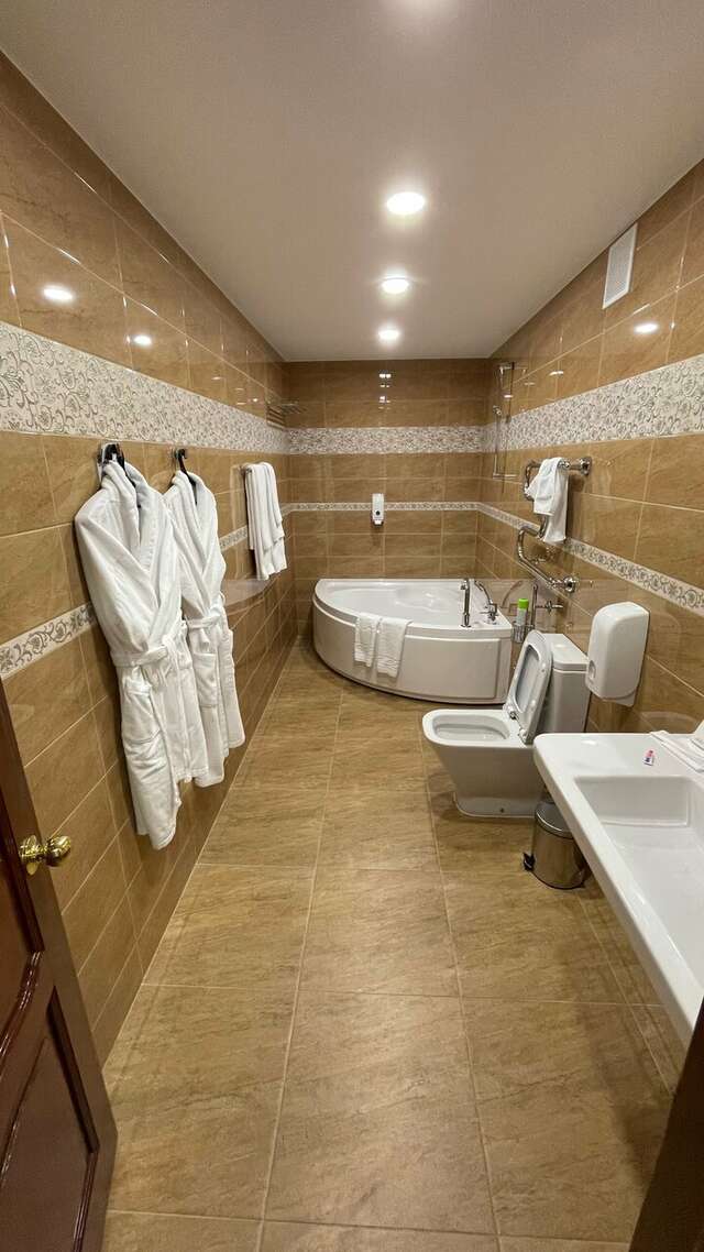 Фото Гостиница Урал Пермь-240 Гостиница Урал Пермь-240